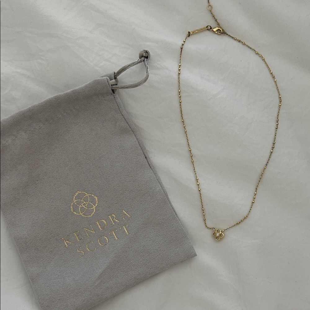 Kendra Scott Gold Clover Necklace